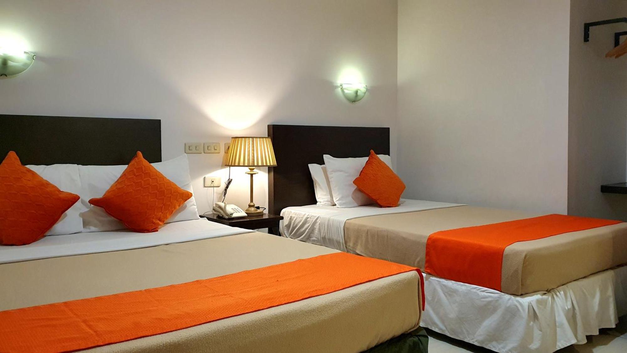 เอ โฮเทล บากีโอ Hotel Baguio City ภายนอก รูปภาพ